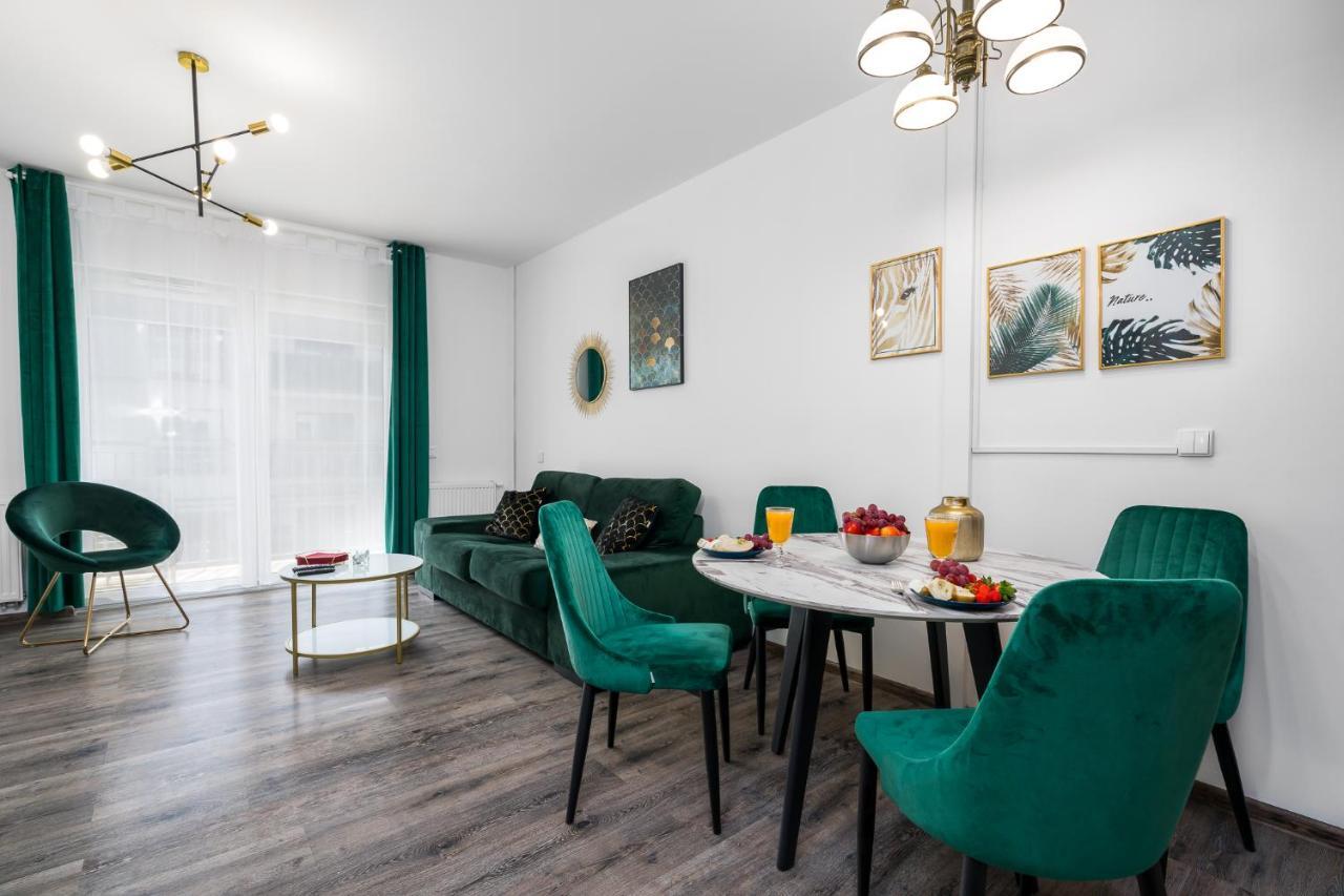 Sleepway Apartments- Garbary 100-46 Poznań Kültér fotó