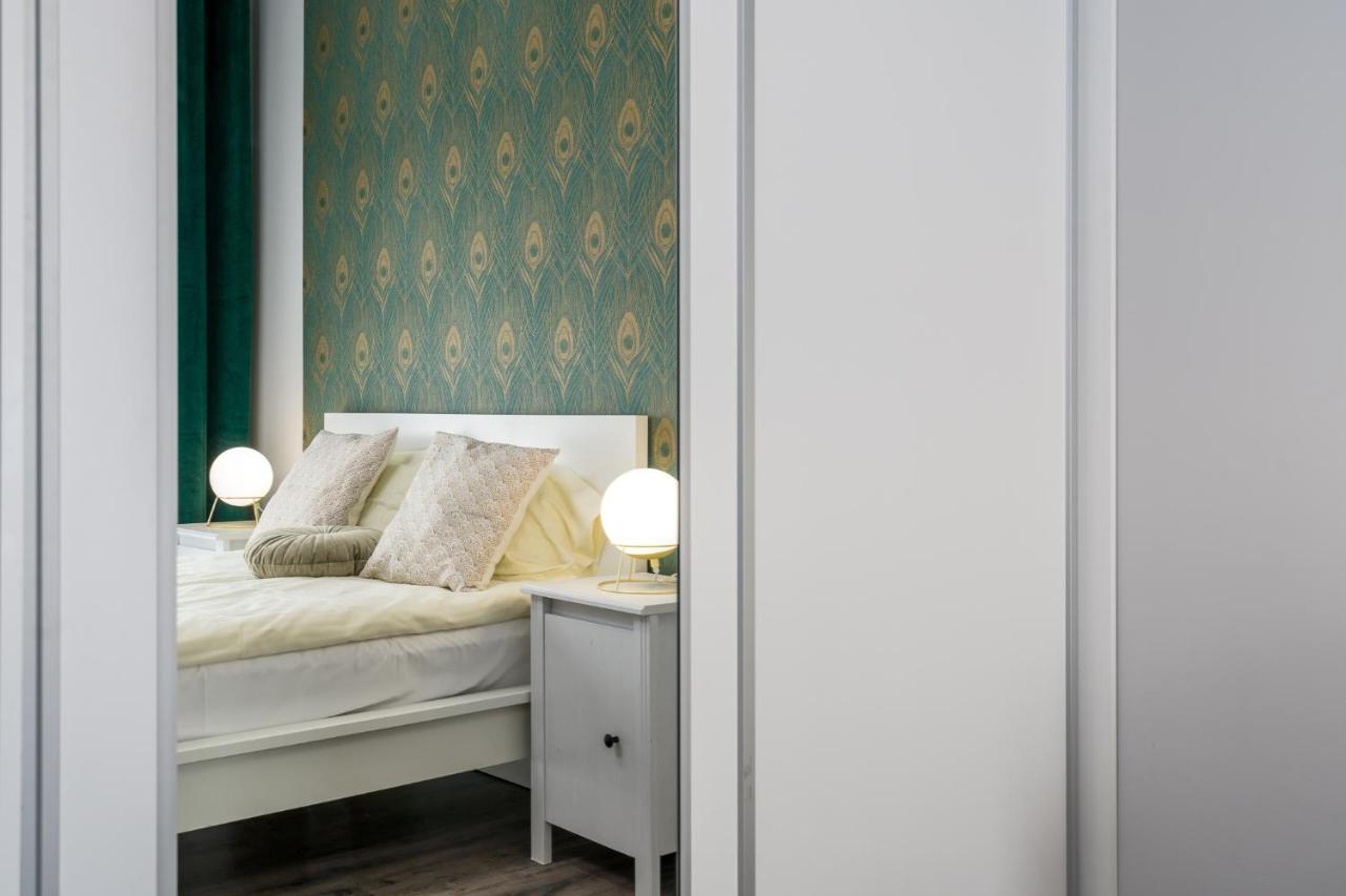 Sleepway Apartments- Garbary 100-46 Poznań Kültér fotó