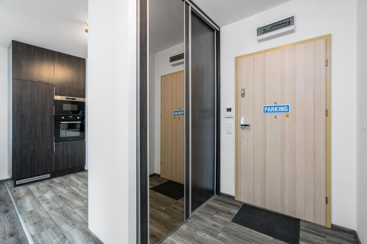 Sleepway Apartments- Garbary 100-46 Poznań Kültér fotó